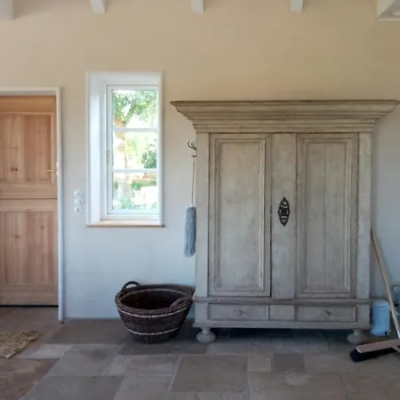 Historic House By The Elbe River Nyaraló Muggendorf (Saxony-Anhalt)