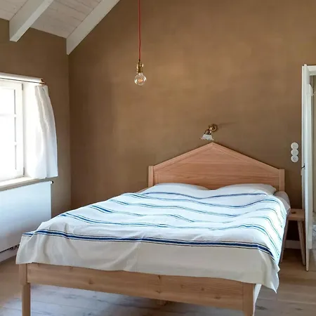 Nyaraló Historic House By The Elbe River *